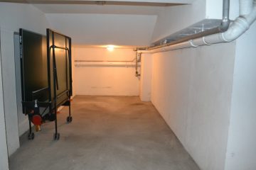 Debrecen, Bem tér, eladó Debrecen, Bem tér - Garázs eladó a Bem térnél