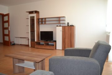 Debrecen, Bajcsy-Zsilinszky utca - Igényes lakás kiadó a belvárosban 2 percre a villamosvonaltól