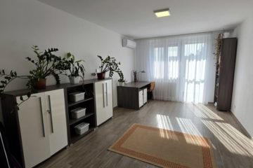 Debrecen, Derék utca, kiadó Debrecen, Derék utca - Erkélyes garzon kiadó a Jégcsarnok közelében