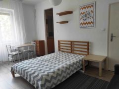 Debrecen, Egyetem sugárút - Erkélyes lakás kiadó az Interspar közelében