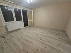 Debrecen, Ormós Lajos utca, kiadó Debrecen, Ormós Lajos utca - Négy szobás sorház kiadó a Vezéren